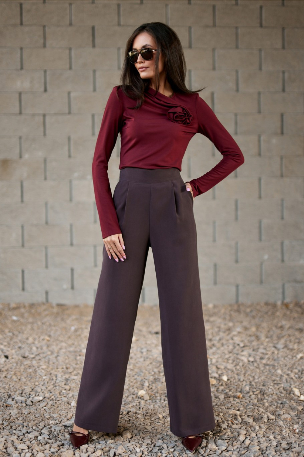 Women trousers model 216487 Roco Fashion -1